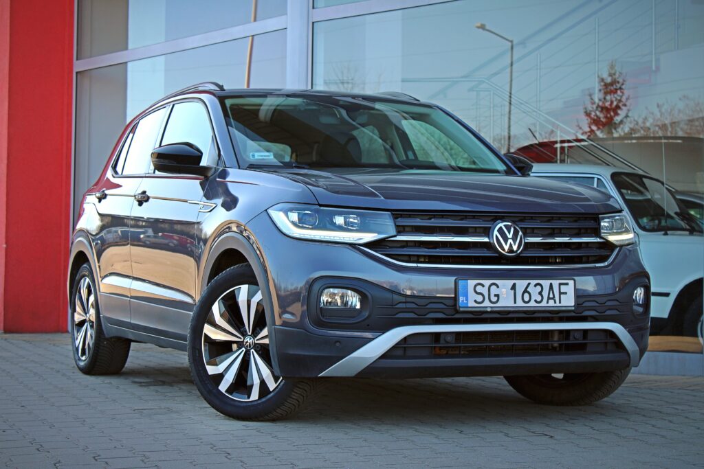 Volkswagen T-Cross  Life #Radar #SalonPL #Applecar #Hak