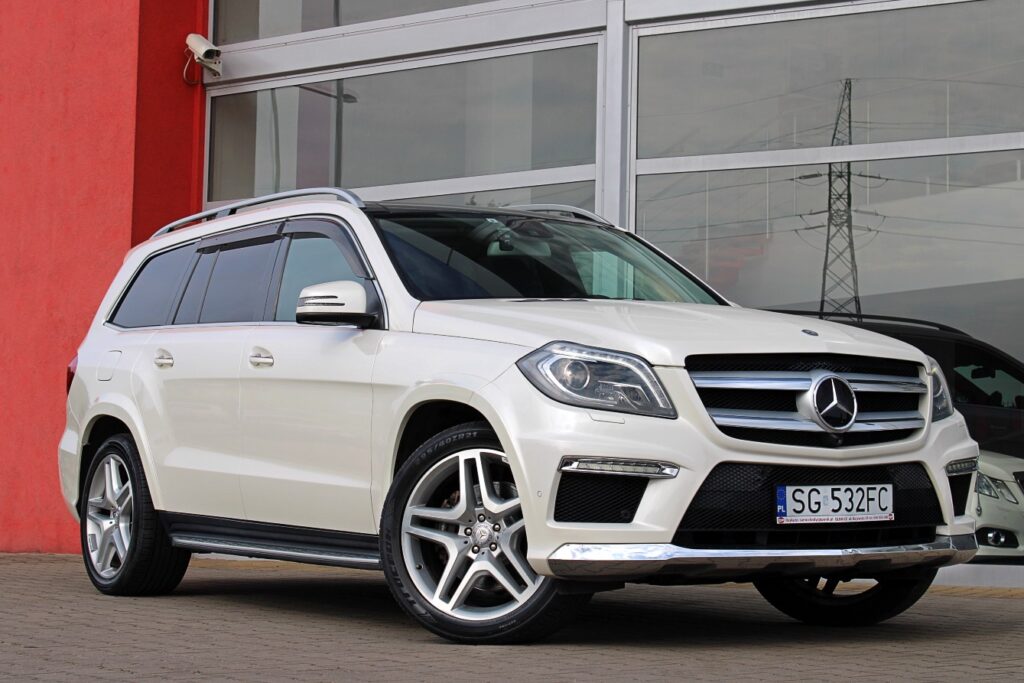 Mercedes GL550 4MATIC AMG Pakiet #Kamery360 #7osobowy #Masaże #Perła #Panorama